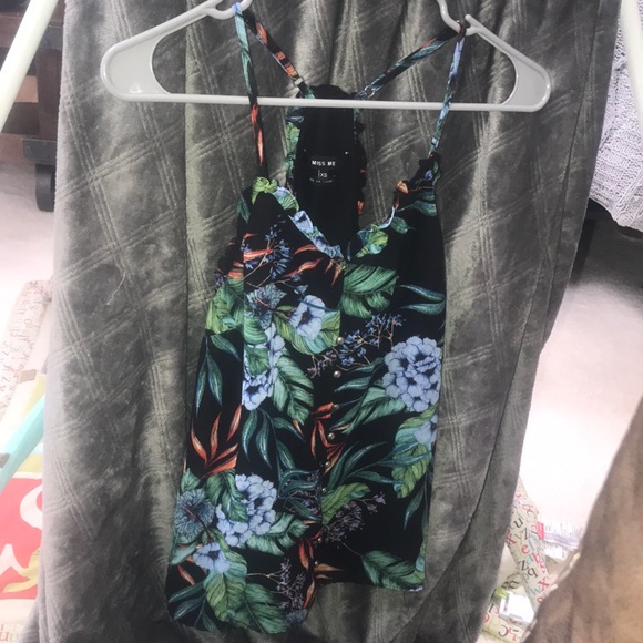 Brand new Miss Me tank top from Buckle - Picture 2 of 4